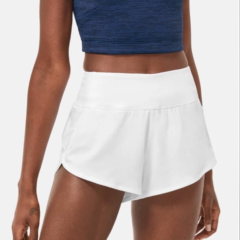 Outdoor Voices White 2.5” Hudson Short